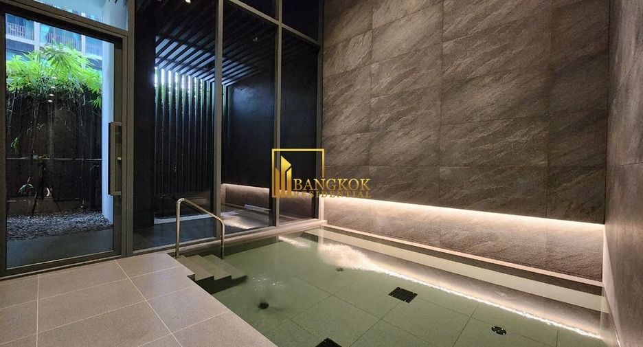 For rent and for sale 2 bedrooms condo in Khlong Toei, Bangkok