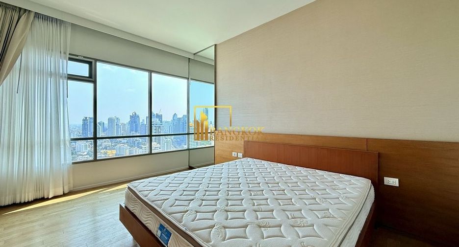 Wohnung zur Miete mit 3 Zimmer in Khlong Toei, Bangkok