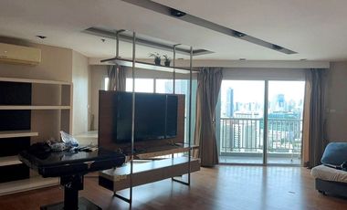 À vendre 6 chambres condo à Huai Khwang, Bangkok