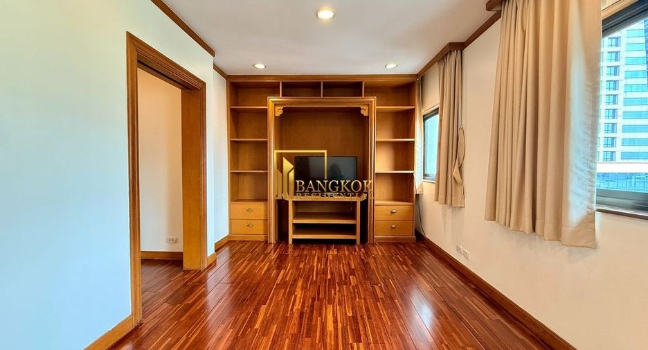 For rent 4 ベッドルーム apartment in Sathon, Bangkok
