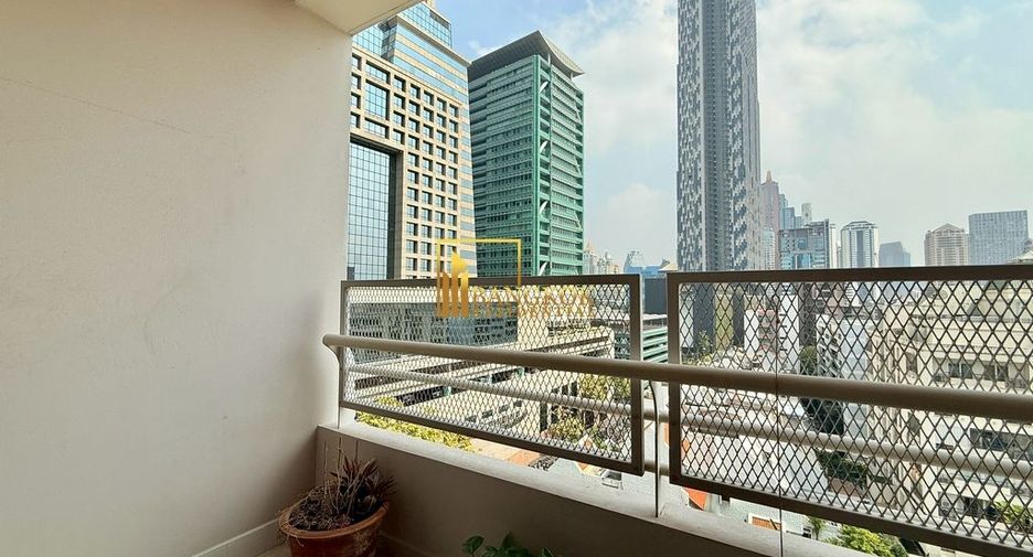 For rent 4 ベッドルーム apartment in Sathon, Bangkok