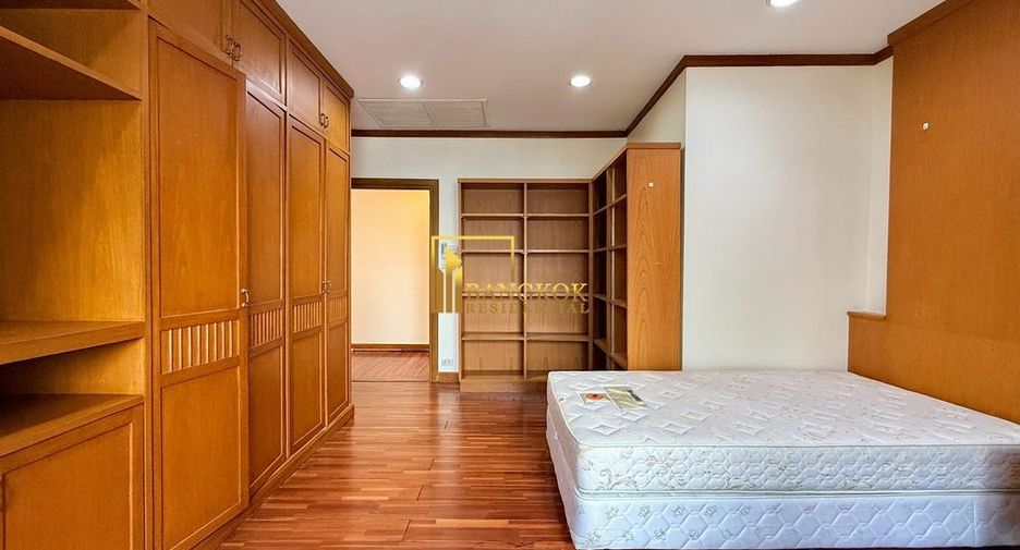 For rent 4 ベッドルーム apartment in Sathon, Bangkok