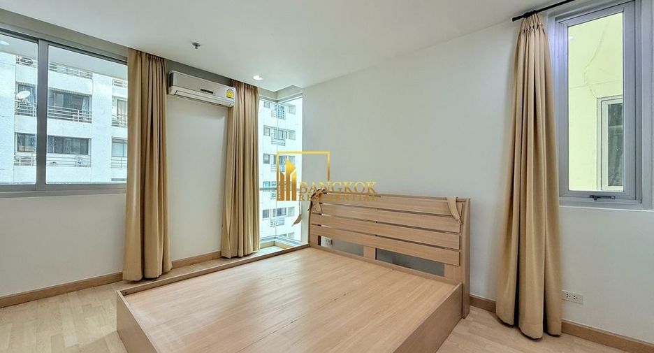 For rent and for sale 2 bedrooms condo in Pathum Wan, Bangkok