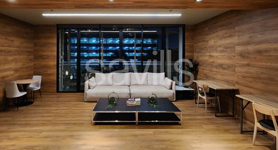 For sale 1 bed condo in Khlong Toei, Bangkok