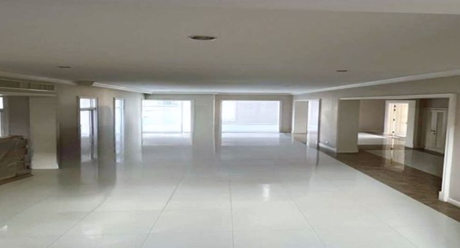 出售 4 卧室 独立屋 在 Lat Phrao, 曼谷