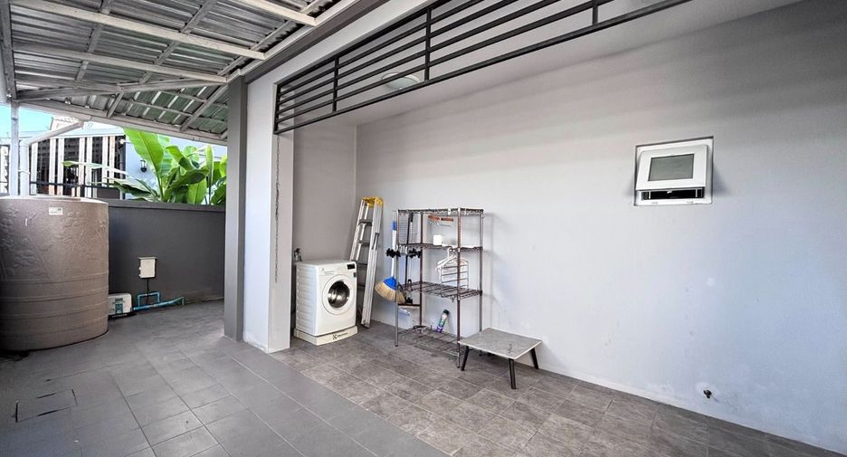 Casa en alquiler de 3 habitaciones en Hang Dong, Chiang Mai
