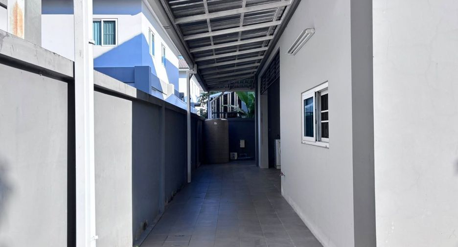 Casa en alquiler de 3 habitaciones en Hang Dong, Chiang Mai