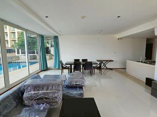 Продажа 3 спальни кондо в Сатхон, Бангкок
