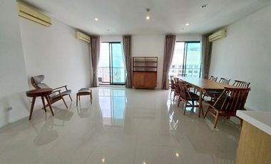 À vendre 5 chambres condo à Watthana, Bangkok