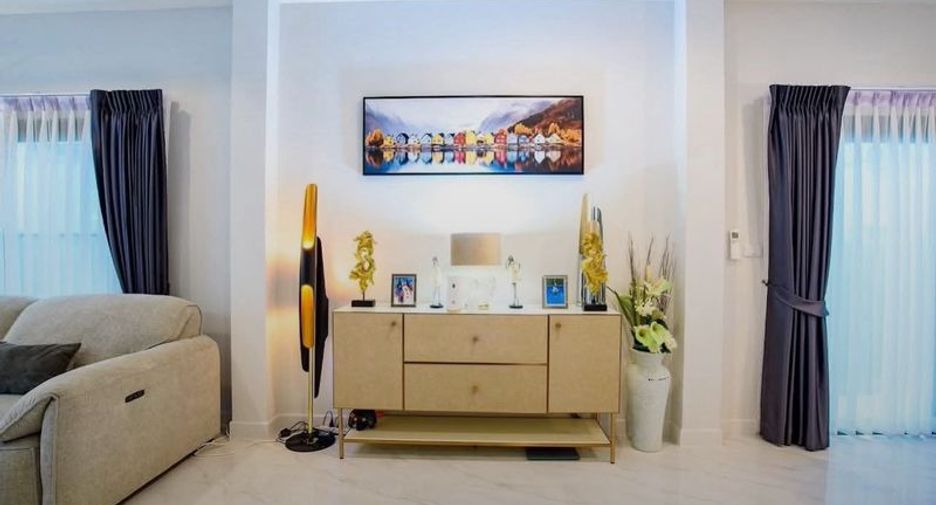 ขาย 4 ห้องนอน บ้านเดี่ยว ใน บางละมุง, ชลบุรี