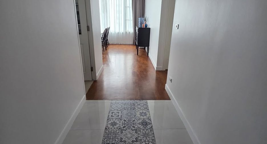 Wohnung zum Kauf mit 3 Zimmer in Khlong Toei, Bangkok