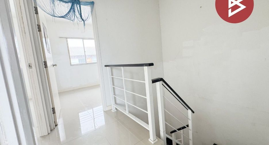For sale 3 bedrooms townhouse in Mueang Pathum Thani, Pathum Thani