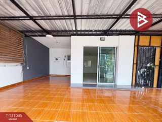 Casa adosada en venta de 3 habitaciones en Mueang Pathum Thani, Pathum Thani