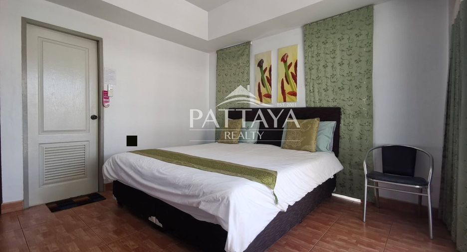 For sale 9 bedrooms retail Space in Bang Lamung, Chonburi