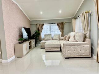 Villa zur Miete mit 4 Zimmer in Bang Lamung, Chonburi