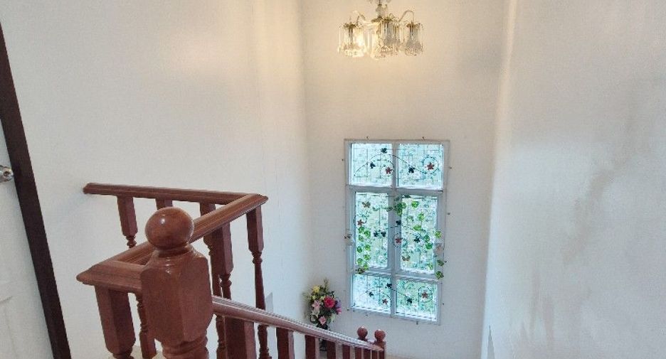 Casa en venta de 3 habitaciones en Phan Thong, Chonburi