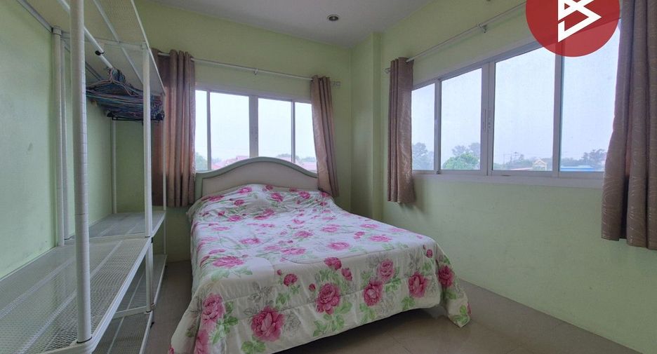 Casa en venta de 3 habitaciones en Phan Thong, Chonburi