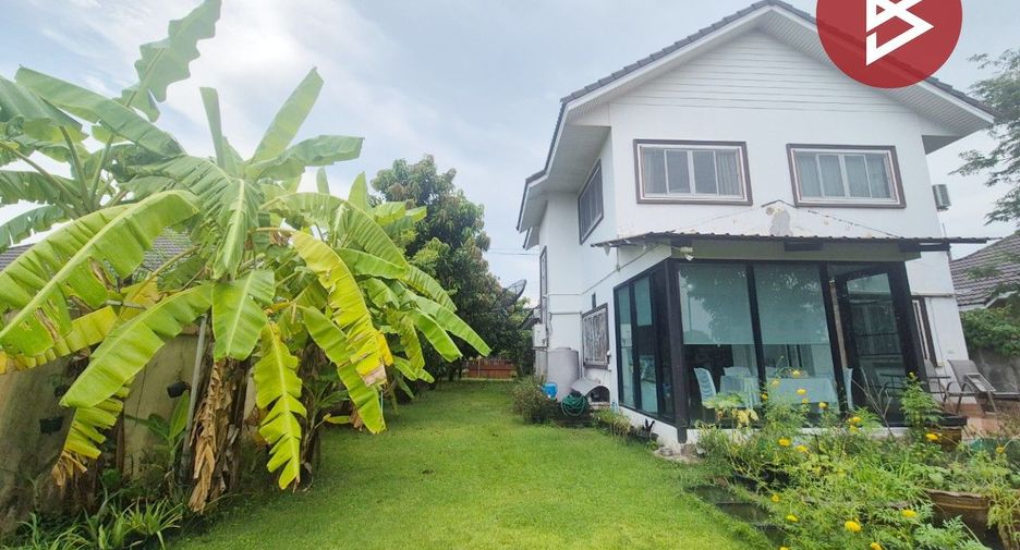 Casa en venta de 3 habitaciones en Phan Thong, Chonburi