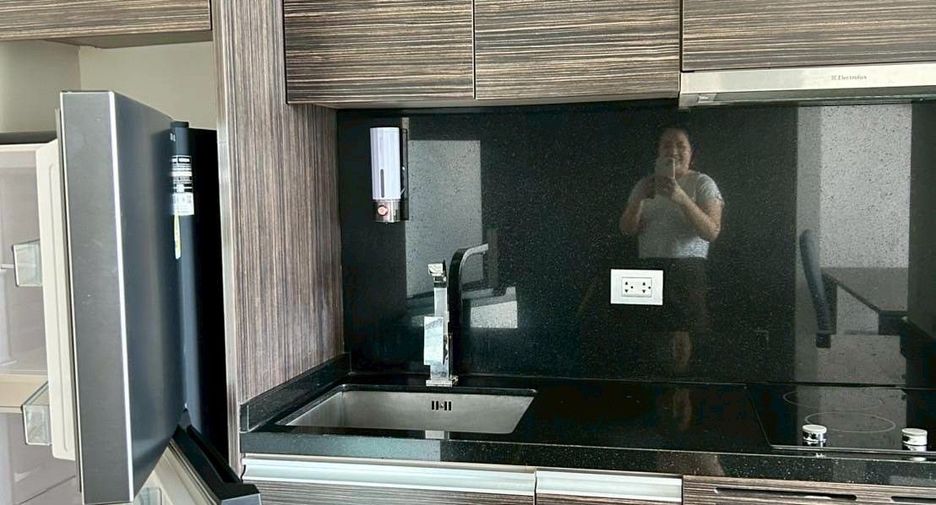 For rent 1 bed condo in Bang Lamung, Chonburi