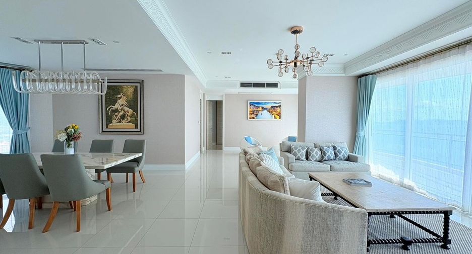 For rent 3 bedrooms condo in Bang Lamung, Chonburi