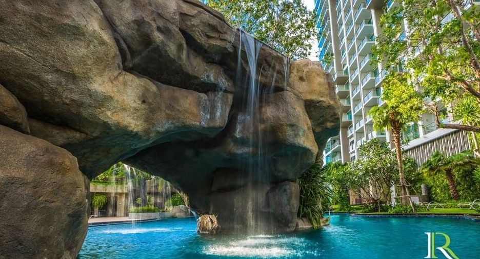 For sale 1 bed condo in Bang Lamung, Chonburi