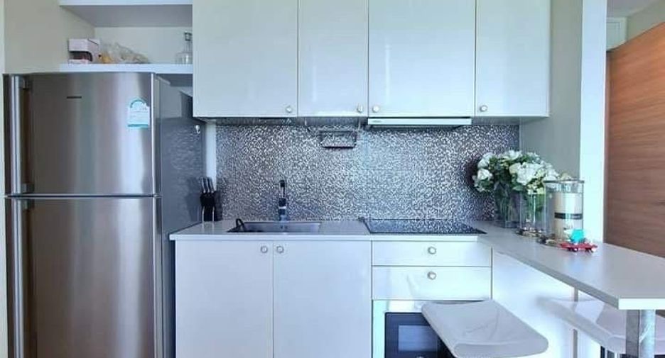 For rent 2 bedrooms condo in Bang Lamung, Chonburi