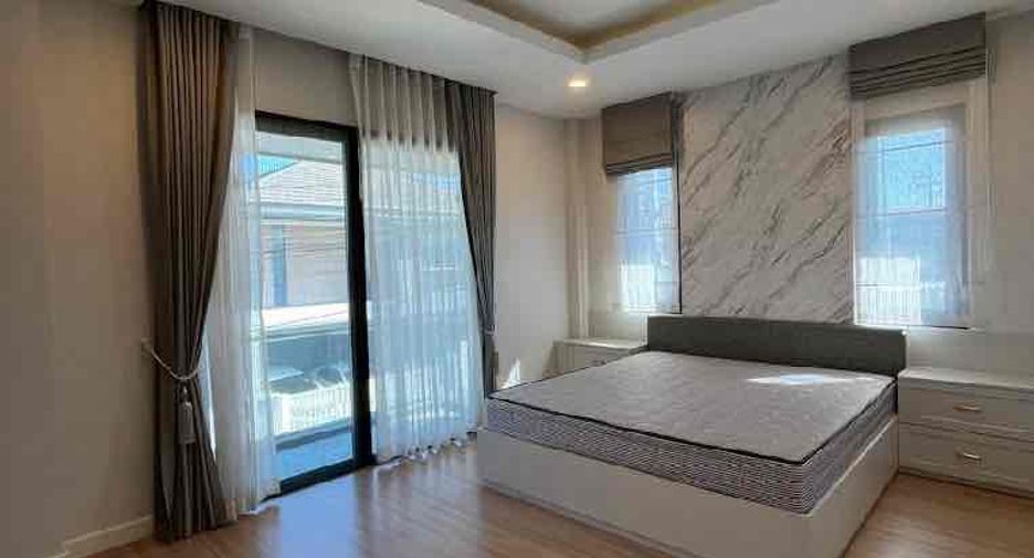 For rent 3 ベッドルーム villa in Bang Lamung, Chonburi