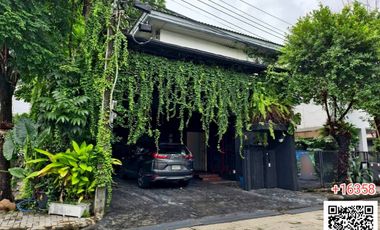 Casa en alquiler de 3 habitaciones en Bang Khen, Bangkok