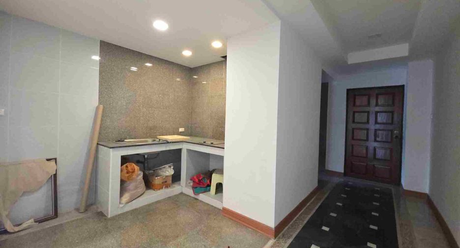 ขาย 3 ห้องนอน คอนโด ใน วัฒนา, กรุงเทพฯ