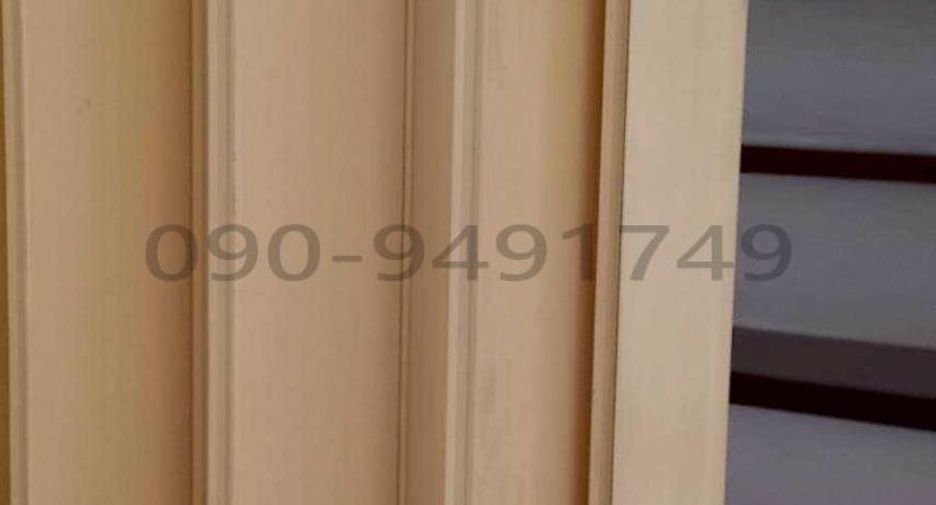 For rent 3 bedrooms townhouse in Prawet, Bangkok