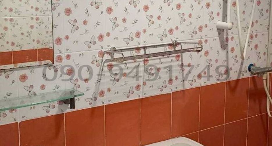 For rent 3 bedrooms townhouse in Prawet, Bangkok