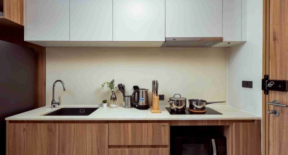 For sale 1 bed condo in Watthana, Bangkok