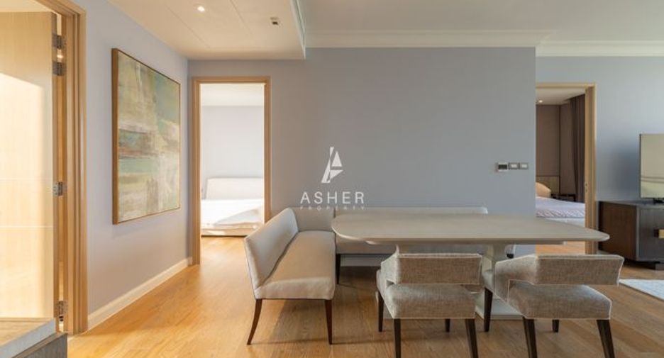 For rent 2 bedrooms condo in Khlong San, Bangkok