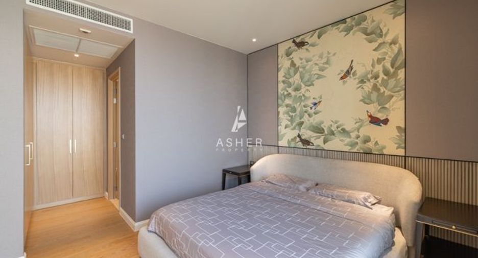 For rent 2 bedrooms condo in Khlong San, Bangkok