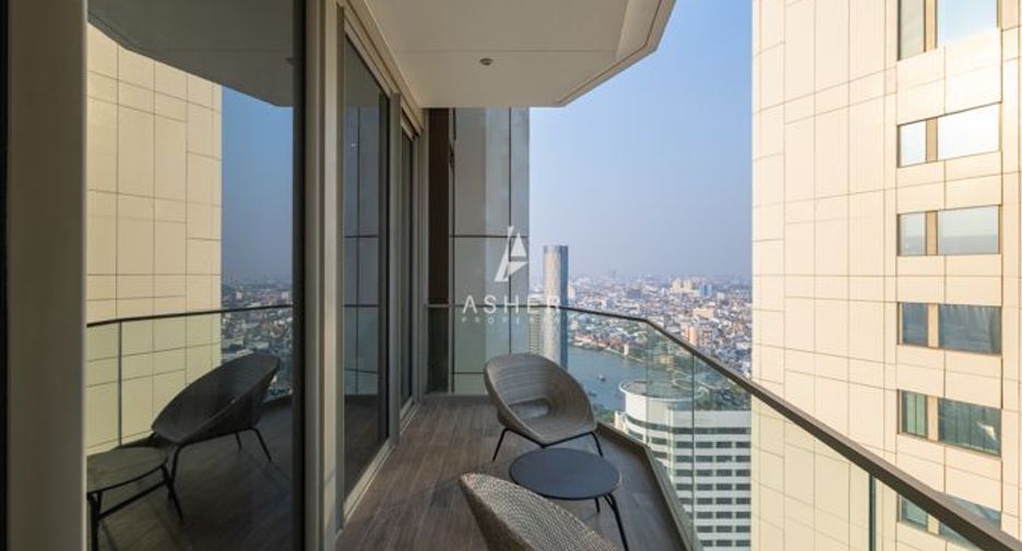 For rent 2 bedrooms condo in Khlong San, Bangkok