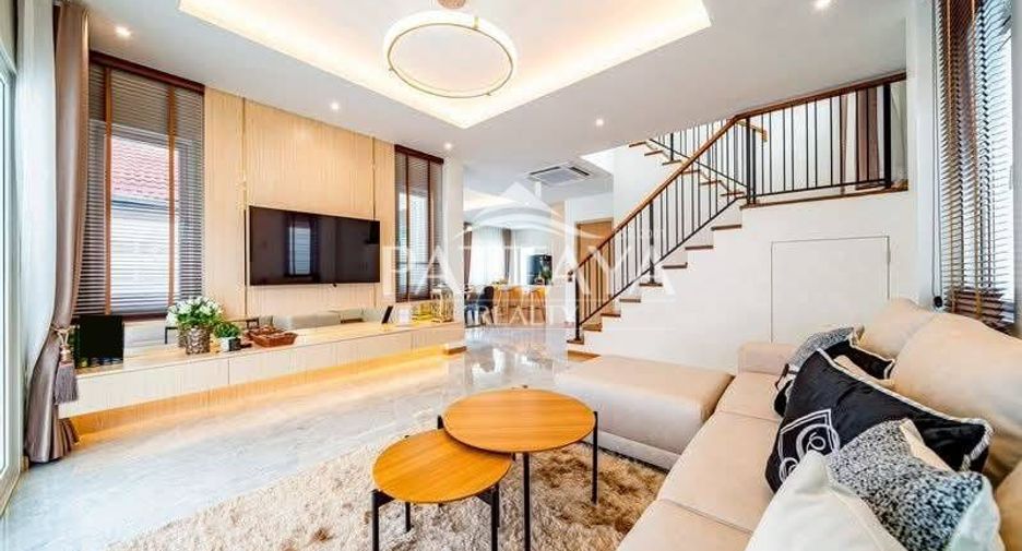 Casa en venta de 4 habitaciones en Bang Lamung, Chonburi