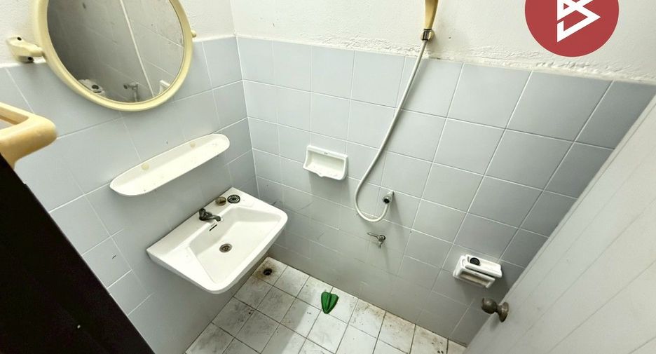 For sale 2 bedrooms townhouse in Sai Mai, Bangkok