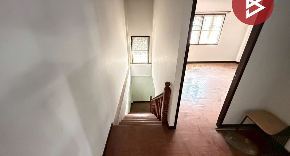 For sale 2 bedrooms townhouse in Sai Mai, Bangkok