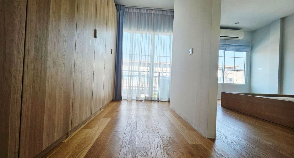 Reihenhaus zum Kauf mit 4 Zimmer in Khlong Luang, Pathum Thani