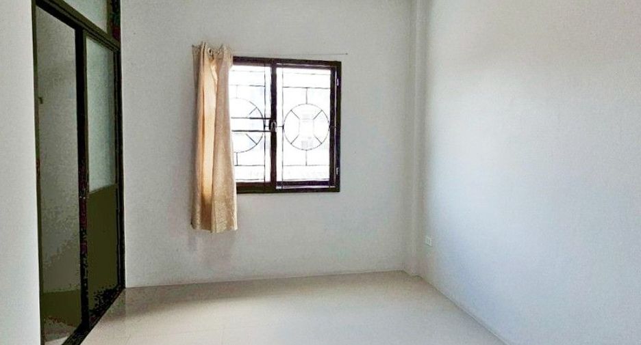 For sale 2 ベッドルーム retail Space in Mueang Chon Buri, Chonburi