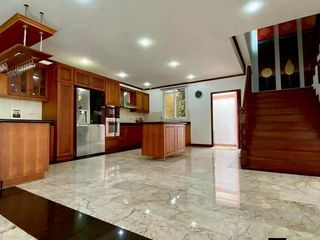 À louer 4 chambres maison à Bang Lamung, Chonburi