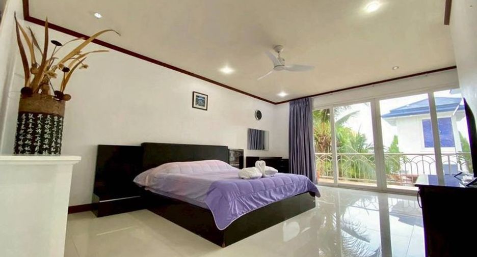 For rent 4 bedrooms house in Jomtien, Pattaya