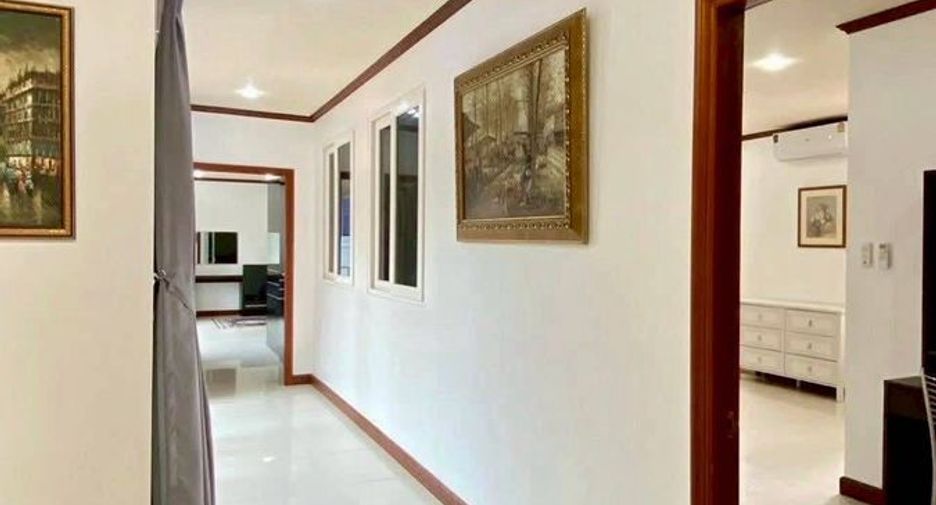 For rent 4 bedrooms house in Jomtien, Pattaya