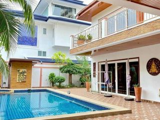 À louer 4 chambres maison à Bang Lamung, Chonburi