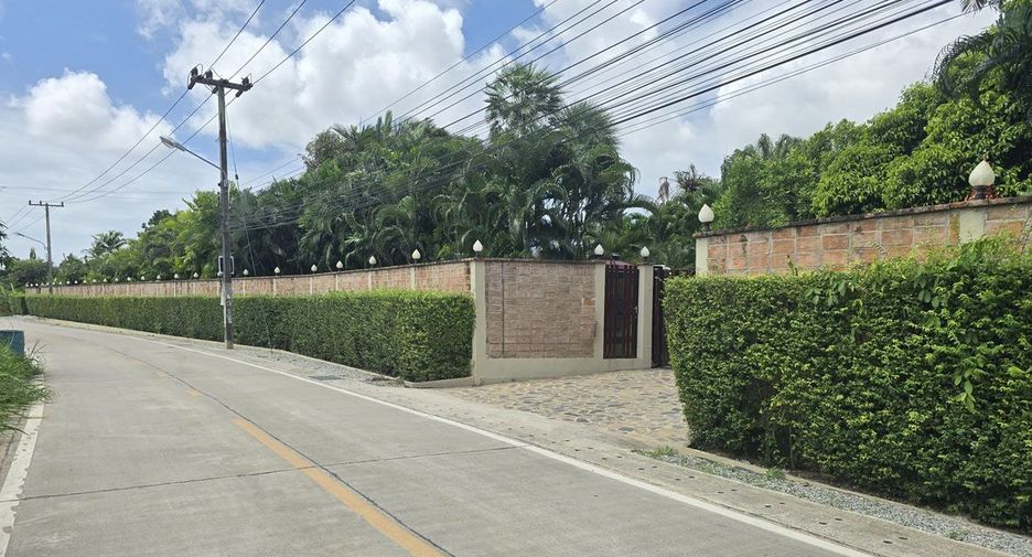 À vendre 8 chambres maison à Bang Lamung, Chonburi