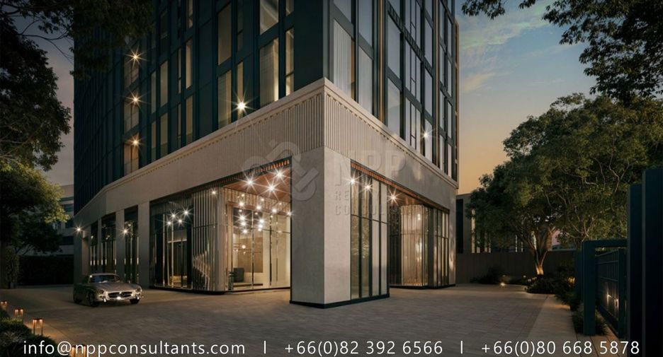 For sale 4 bedrooms condo in Khlong Toei, Bangkok