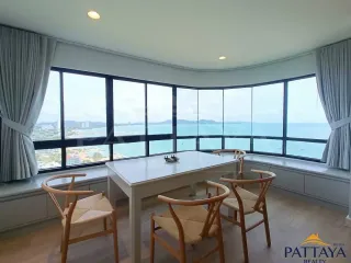 Condo en alquiler de 3 habitaciones en Na Jomtien, Pattaya
