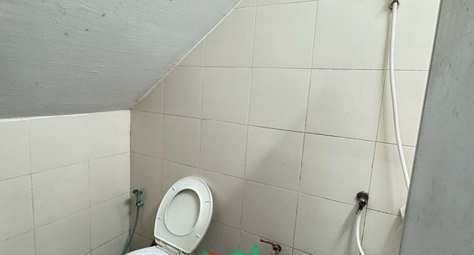 Gewerbefläche zum Kauf mit 1 Zimmer in Krathum Baen, Samut Sakhon