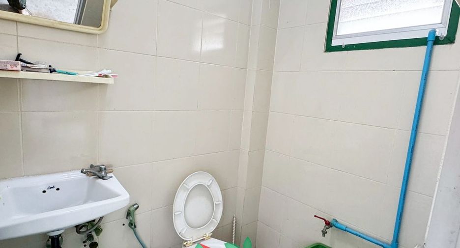 Gewerbefläche zum Kauf mit 1 Zimmer in Krathum Baen, Samut Sakhon