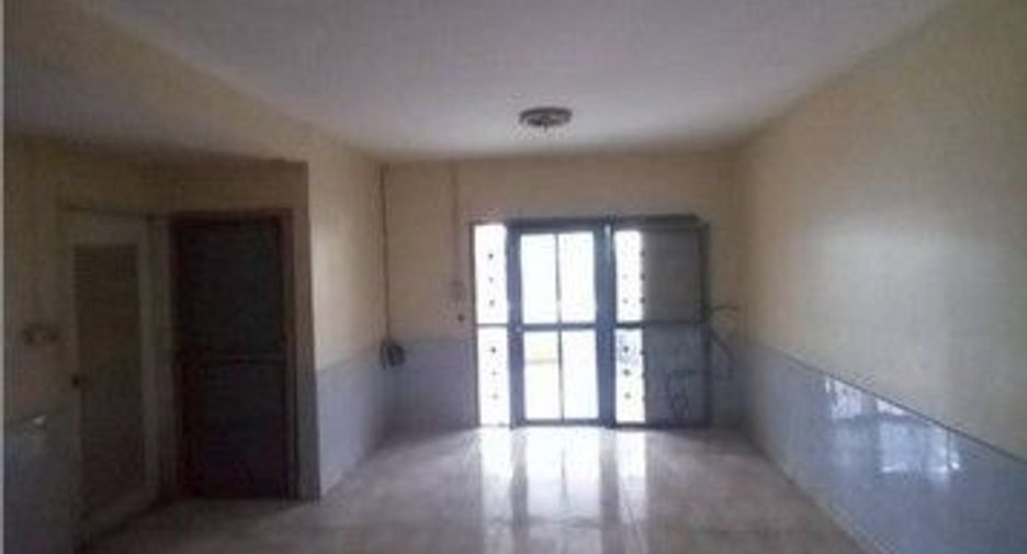For sale 1 bed townhouse in Thanyaburi, Pathum Thani